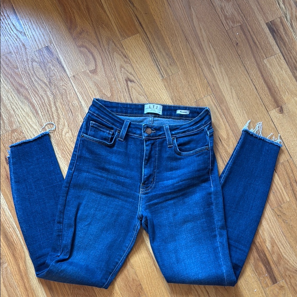 LTJ Verona Blue Skinny Jeans with High-Waisted Design